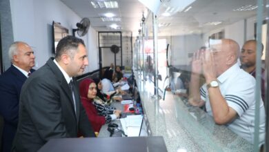 المحافظ هيجيلك ..  محافظ دمياط يبحث شكاوى المواطنين برأس البر